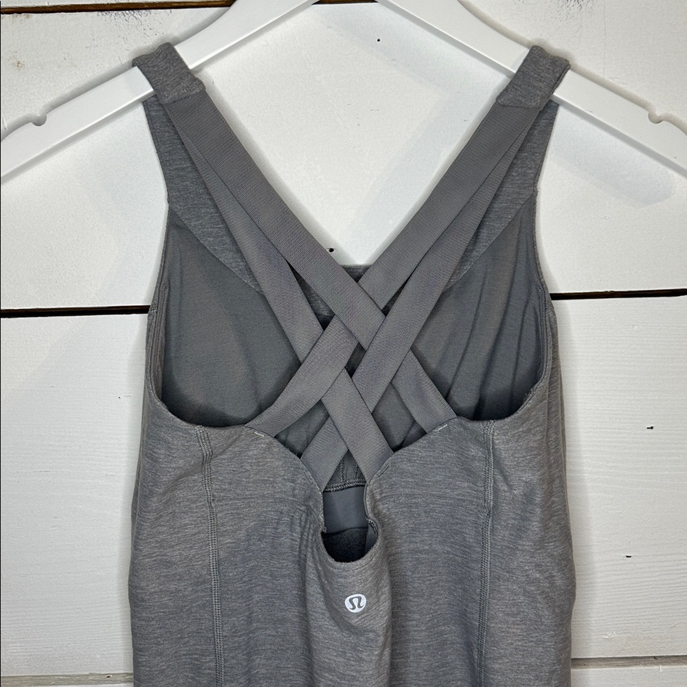 Lululemon Enhearten Tank Top Size 8 - Picture 4 of 10